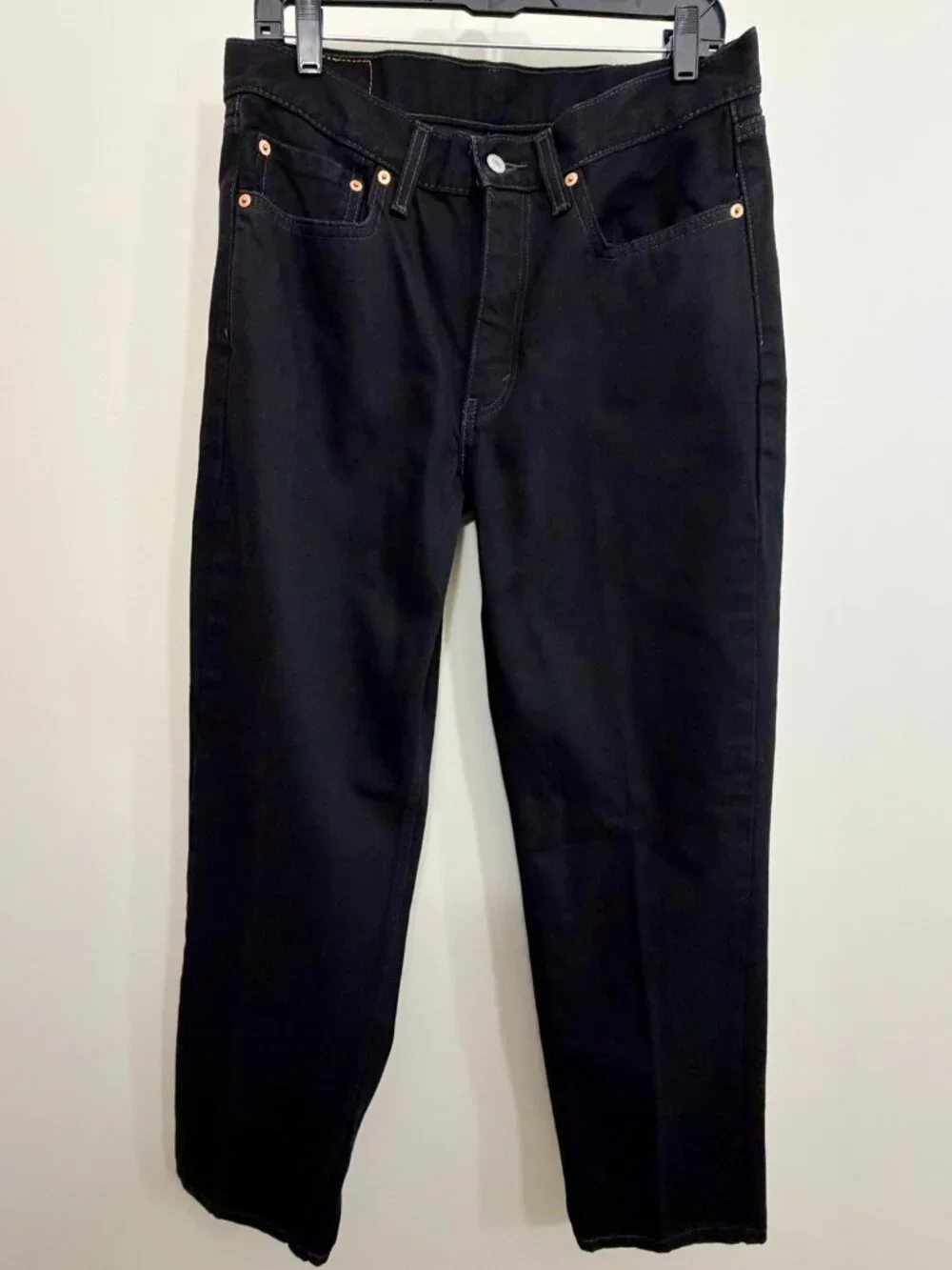 Levi’s 550 Men’s Relaxed Fit Jeans 33×32 • Black Denim • Excellent Condition